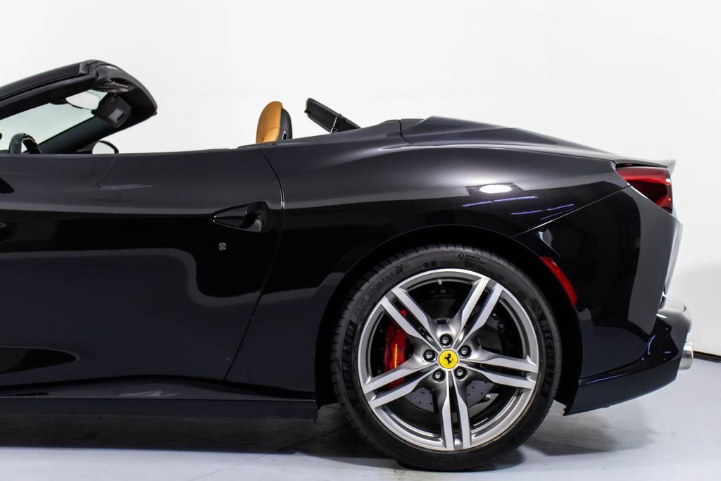 Certified 2019 Ferrari Portofino image 27