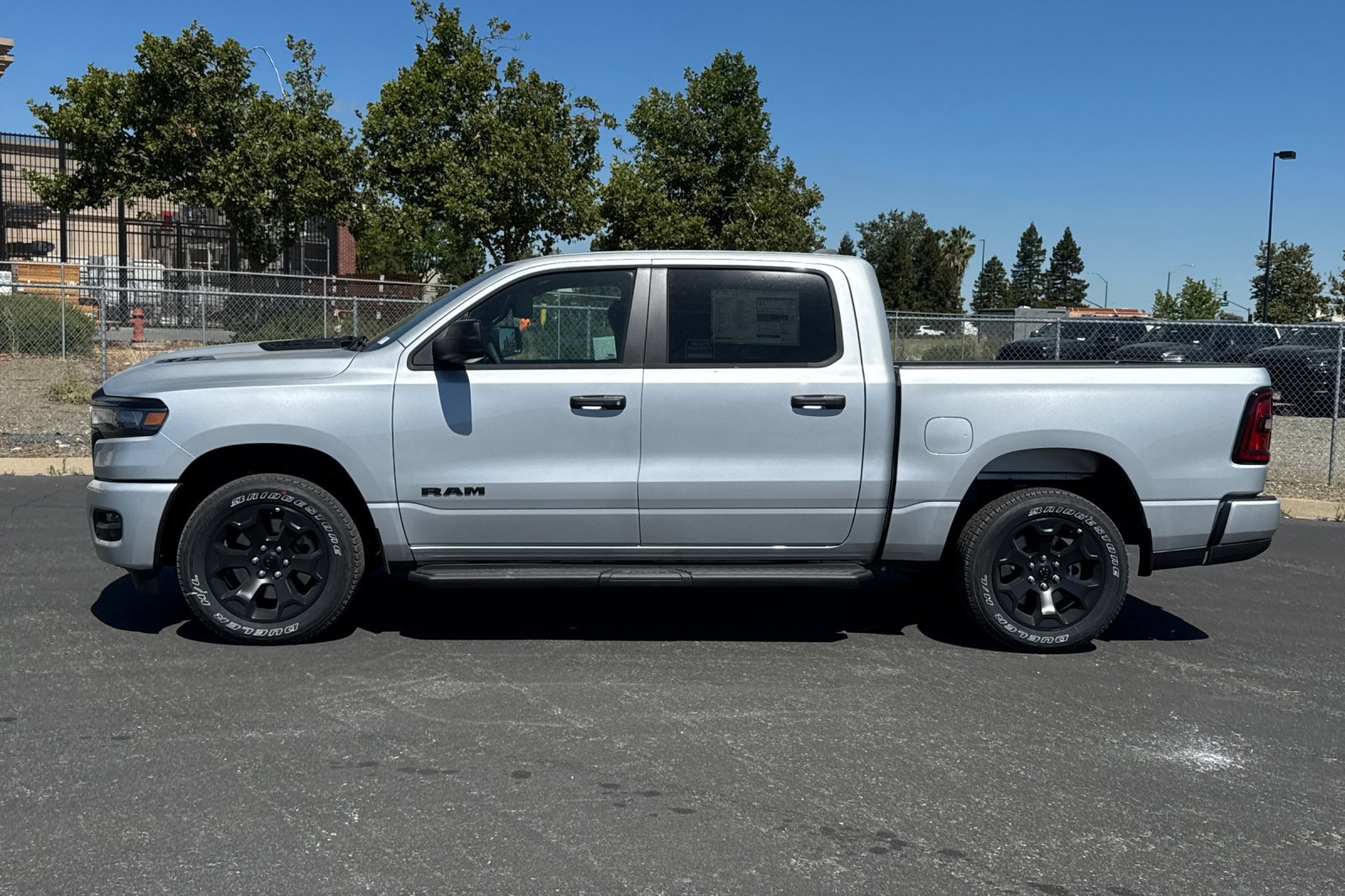 New 2026 RAM 1500 Express AWD/4WD image 6
