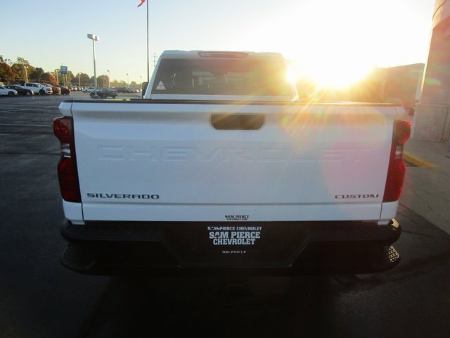 New 2026 Chevrolet Silverado 2500 Custom image 4