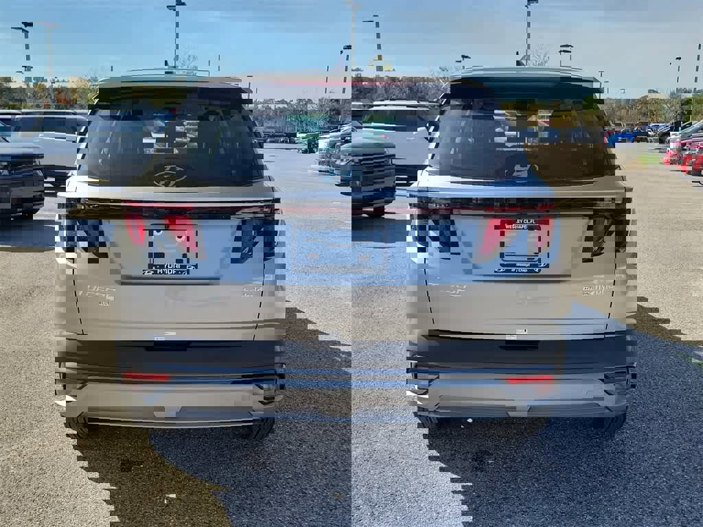 New 2026 Hyundai Tucson Blue SE image 10