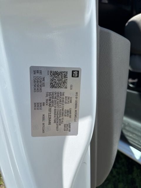 New 2026 GMC Savana 2500 w/ Driver Convenience Package RWD image 33