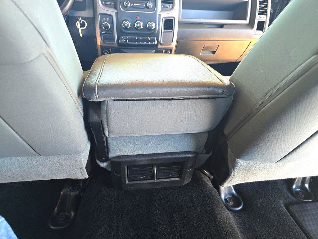 Used 2015 RAM 2500 Tradesman w/ Chrome Appearance Group image 23