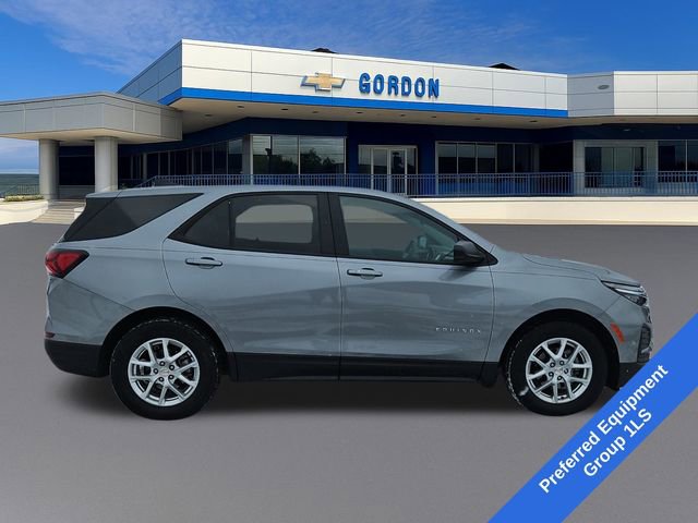 Used 2023 Chevrolet Equinox LS w/ LS Convenience Package image 6