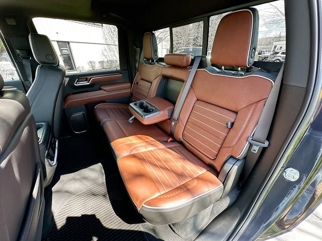 Used 2025 GMC Sierra 3500 Denali Ultimate AWD/4WD image 26