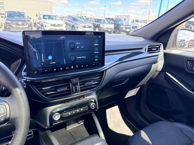 Used 2023 Ford Escape ST-Line w/ Tech Pack #1 FWD image 24