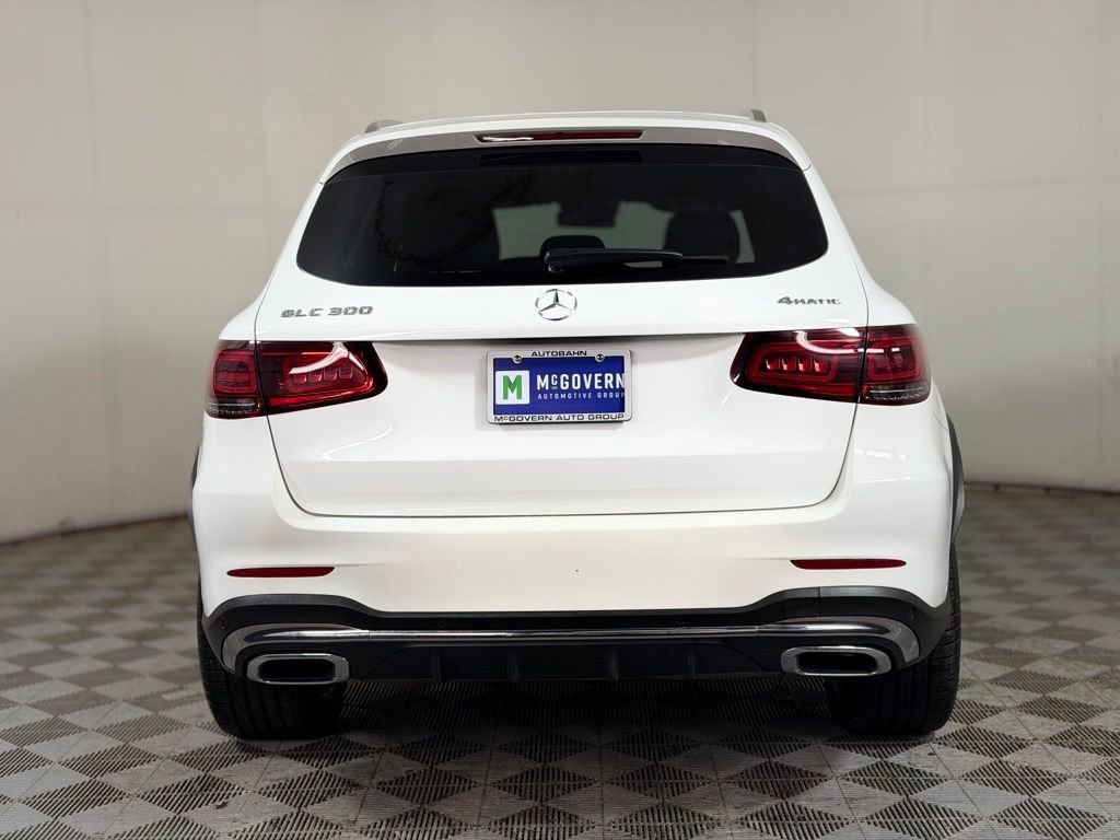 Used 2022 Mercedes-Benz GLC 300 4MATIC image 5