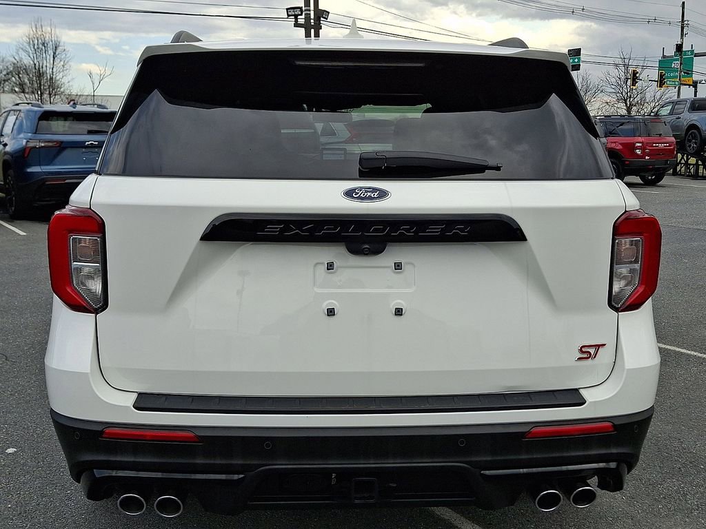 Used 2023 Ford Explorer ST w/ Equipment Group 401A image 5