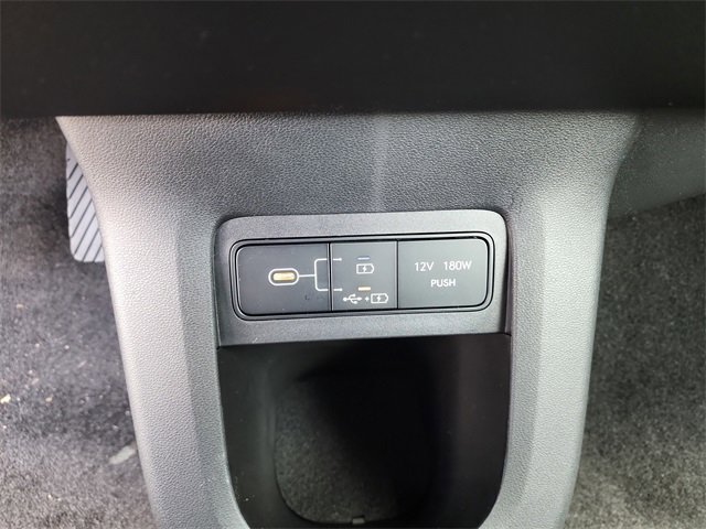 New 2025 Hyundai Ioniq 5 SE image 22