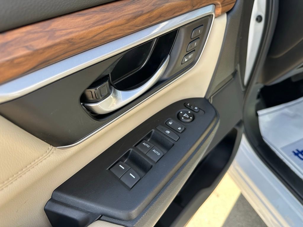 Used 2020 Honda CR-V EX-L image 25