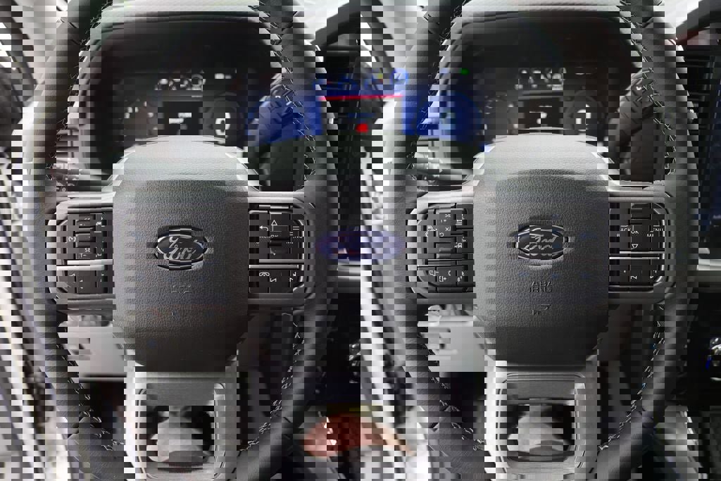 New 2025 Ford F150 XLT w/ Equipment Group 302A MID image 12