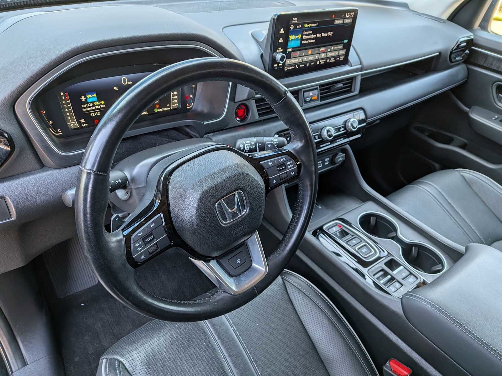 Used 2023 Honda Pilot Elite image 13