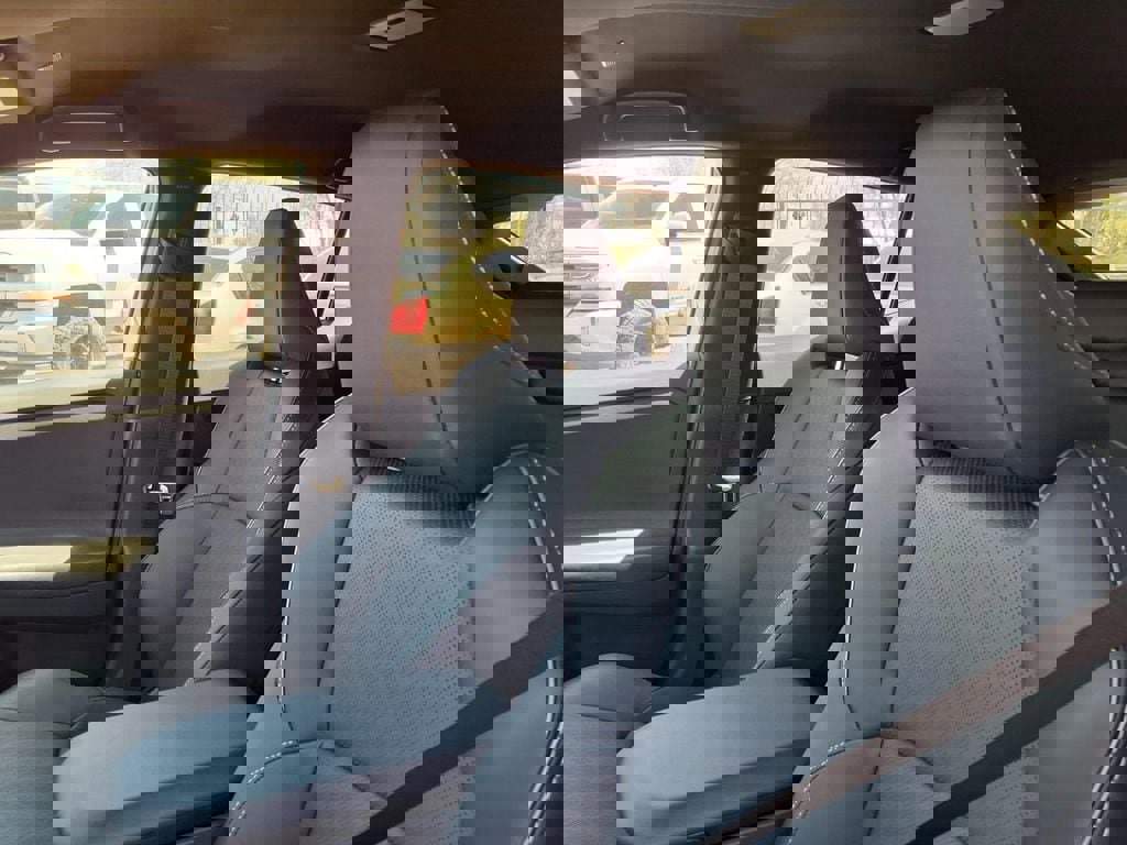 New 2026 Subaru Uncharted AWD image 18