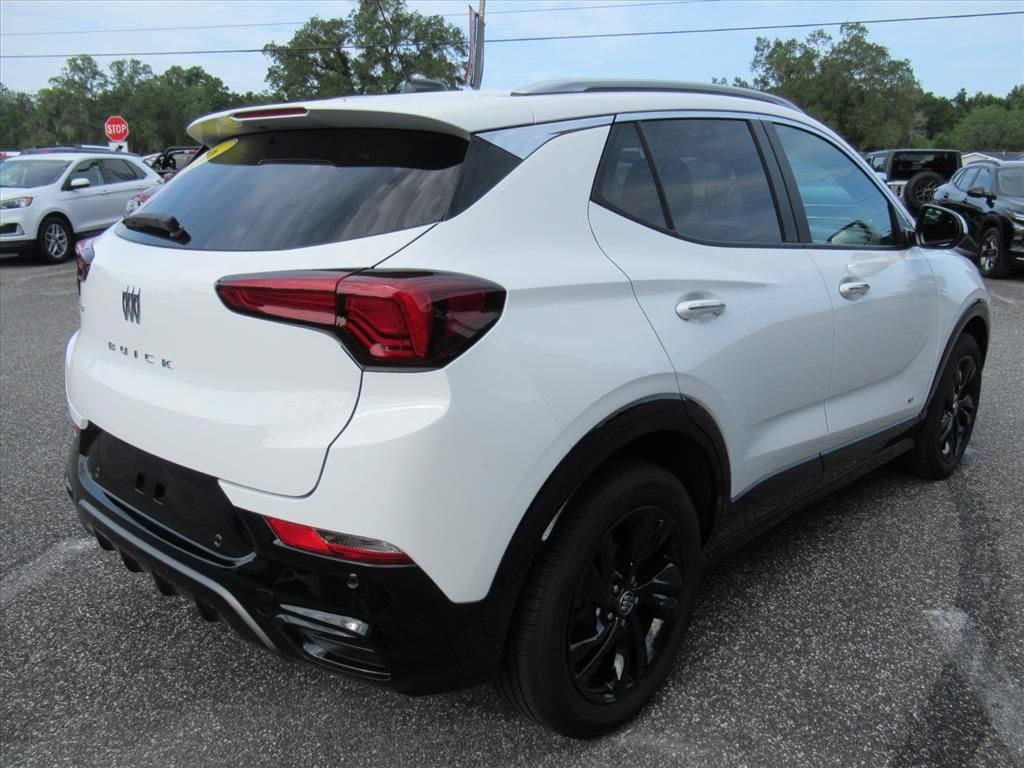 Used 2026 Buick Encore GX Sport Touring w/ Advanced Technology Package FWD image 7