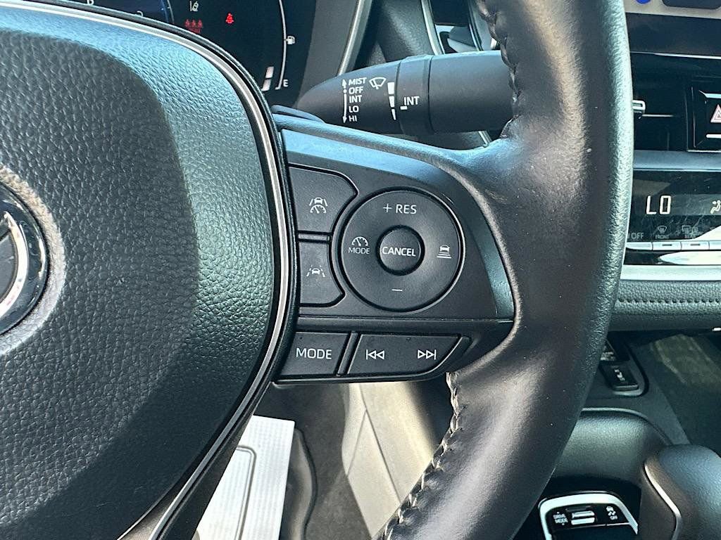Certified 2024 Toyota Corolla XSE image 26