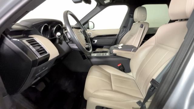 Used 2020 Land Rover Discovery SE AWD/4WD image 21