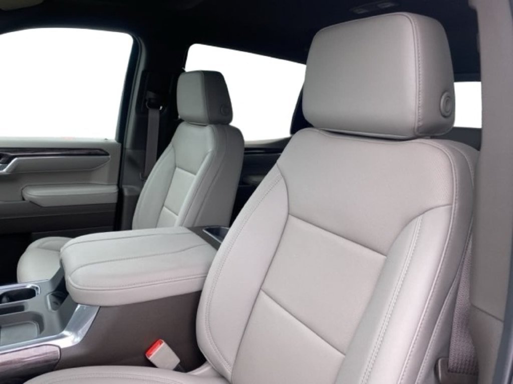 New 2026 Chevrolet Silverado 1500 LTZ w/ LTZ Convenience Package II AWD/4WD image 17
