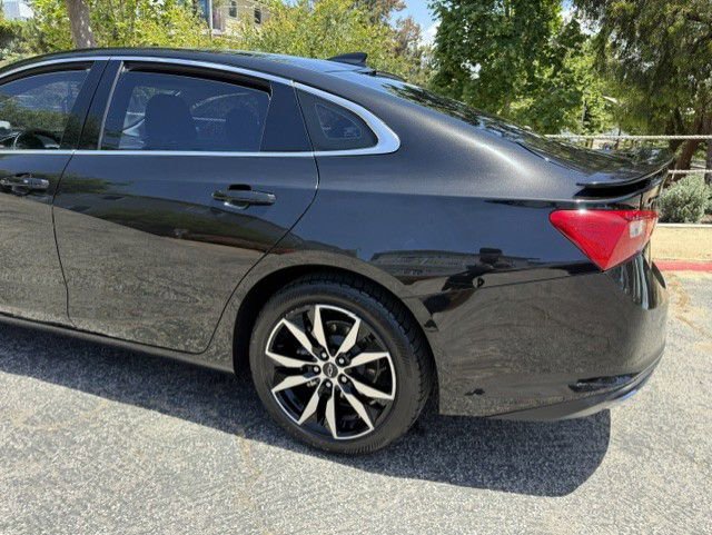 Used 2022 Chevrolet Malibu RS FWD image 4