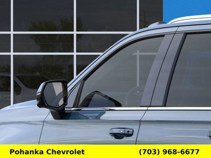 New 2026 Chevrolet Suburban LT image 12