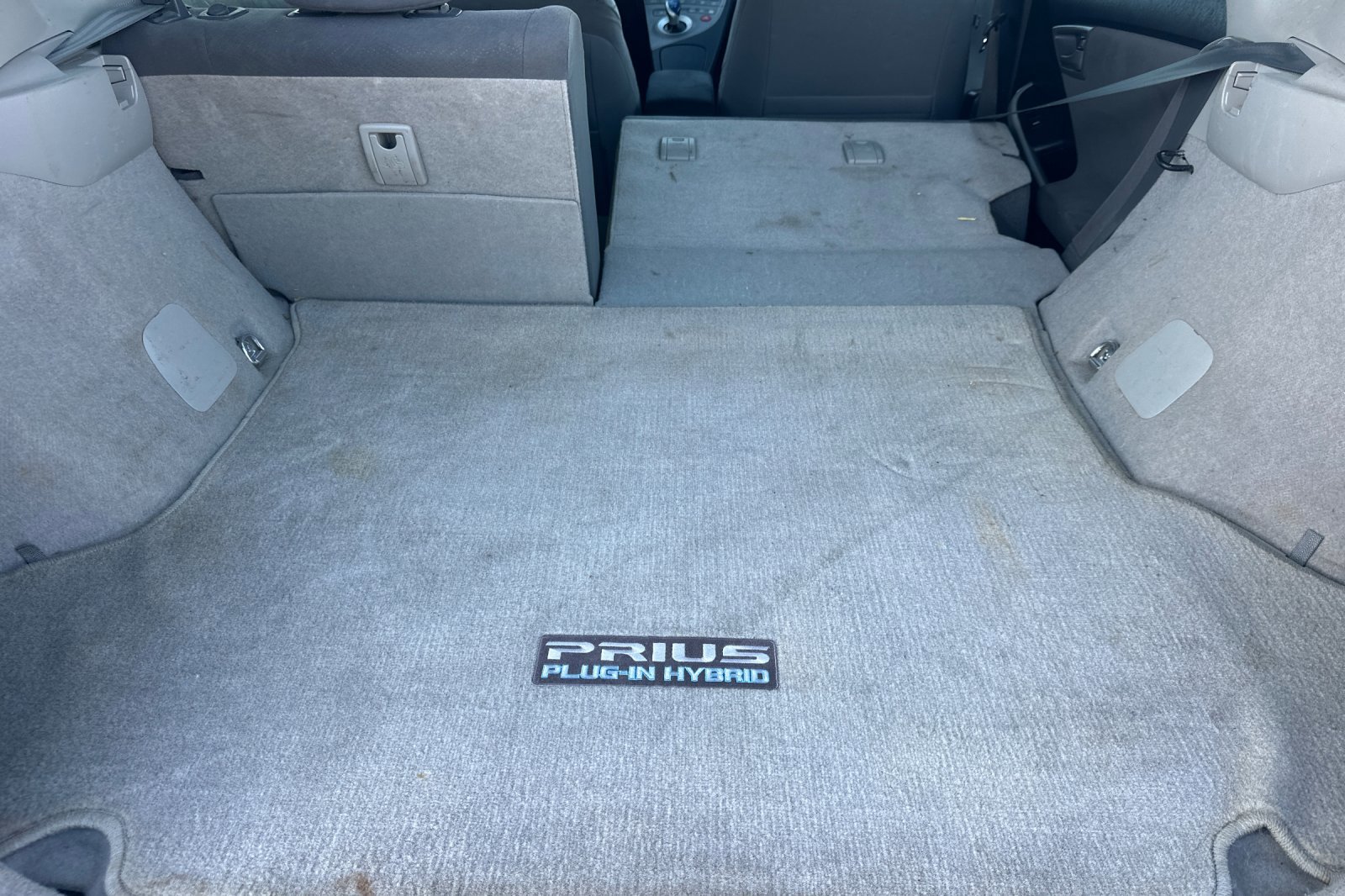 Used 2013 Toyota Prius Plug-In Hybrid image 15