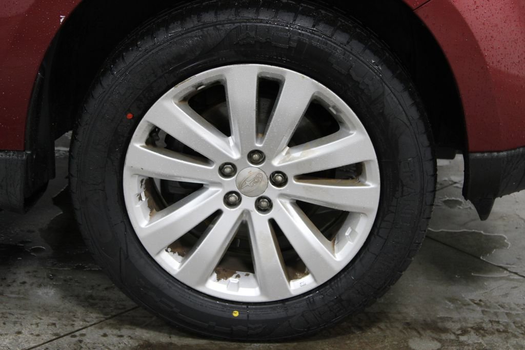 Used 2013 Subaru Forester 2.5X Premium w/ All-Weather Plus Pkg image 11