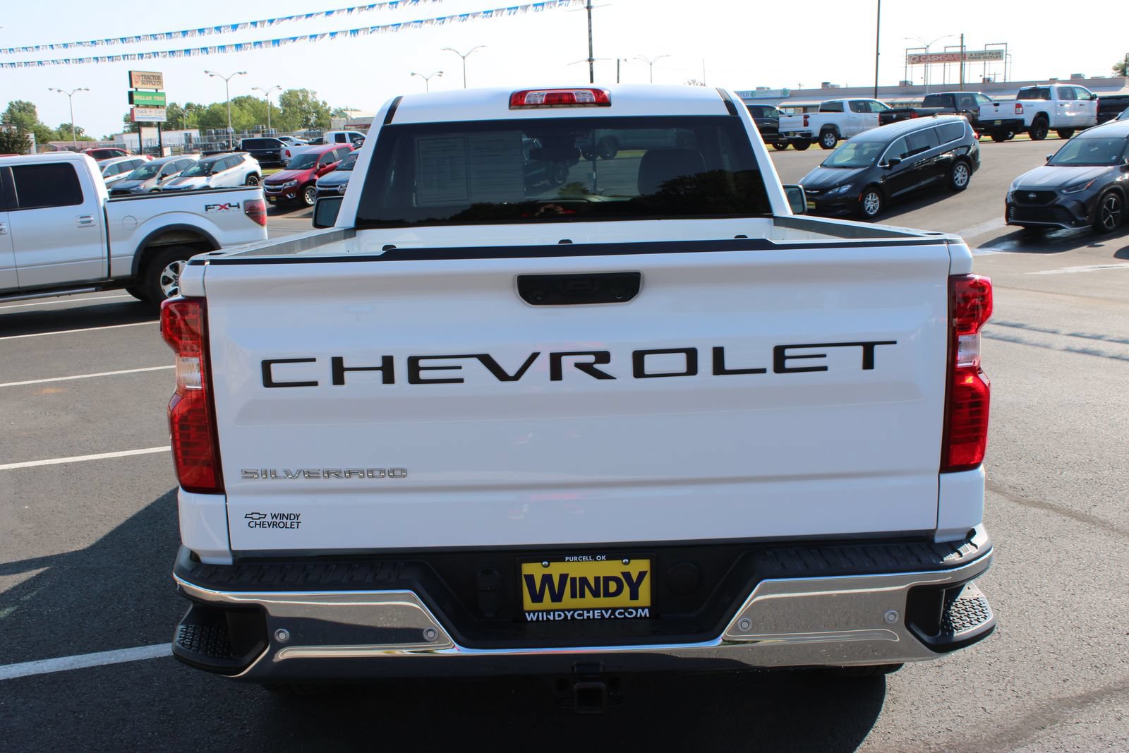 Used 2025 Chevrolet Silverado 1500 W/T w/ WT Safety Package AWD/4WD image 7