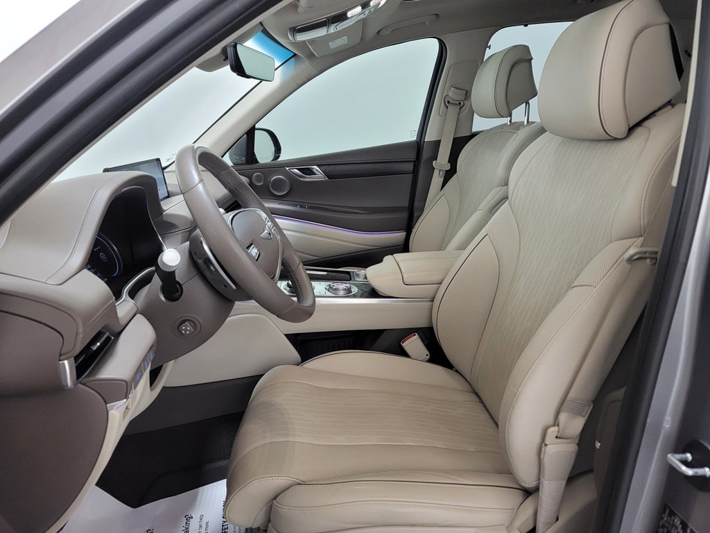 Used 2023 Genesis GV80 3.5T Advanced + image 16