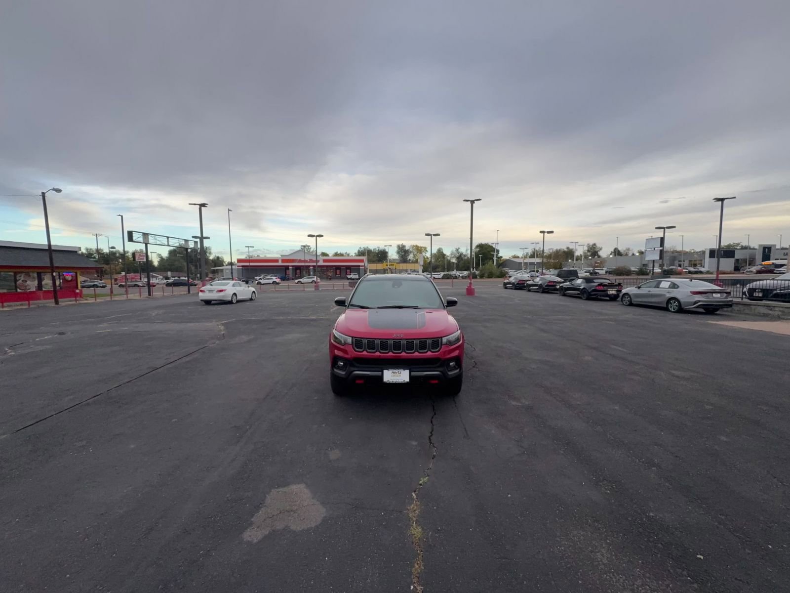 Used 2025 Jeep Compass Trailhawk image 15