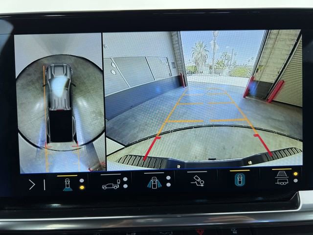 Certified 2024 Chevrolet Silverado 3500 LTZ w/ LTZ Plus Package image 15