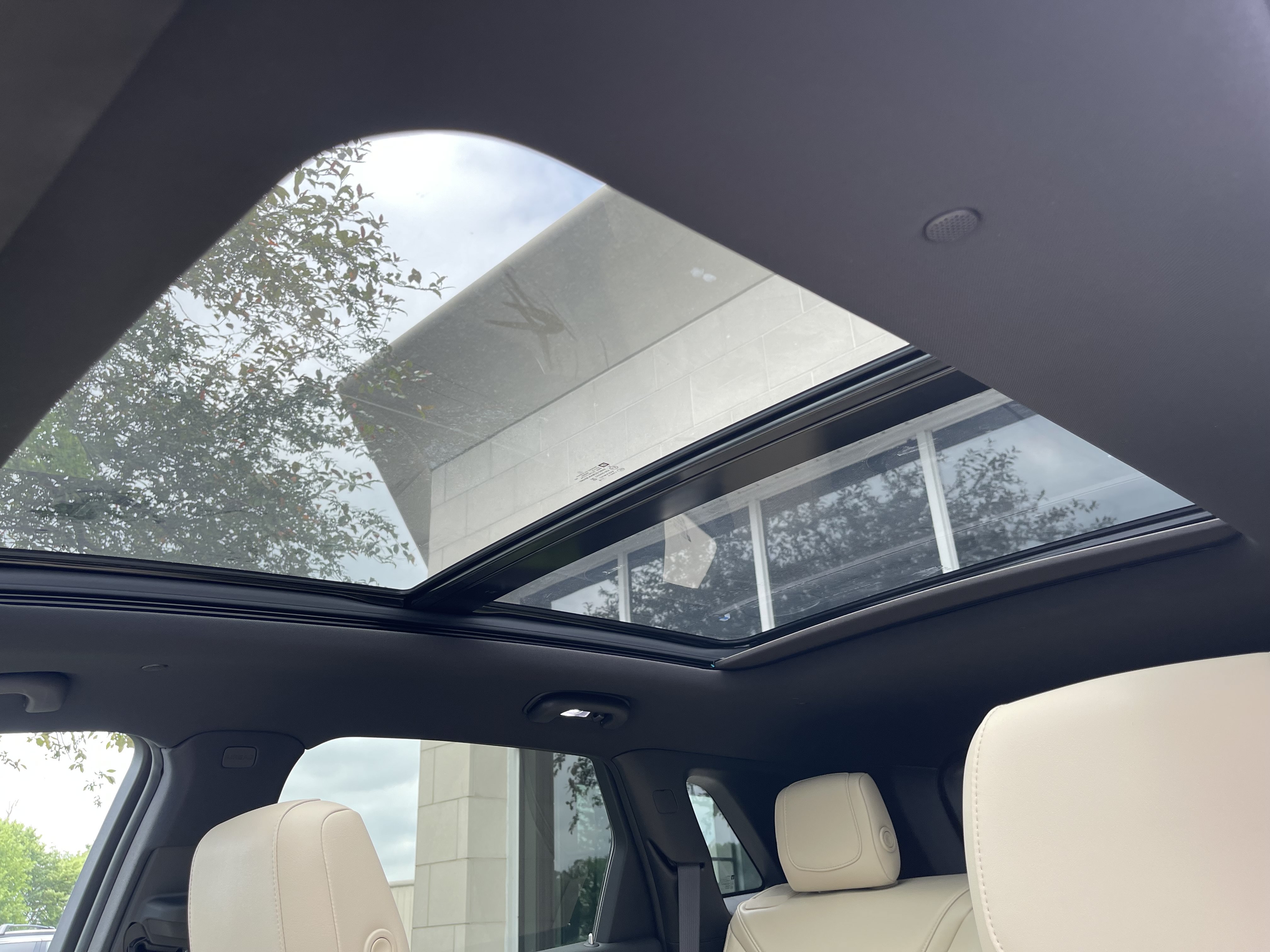Used 2019 Cadillac XT5 Luxury AWD/4WD image 13
