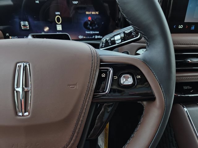 New 2026 Lincoln Aviator Reserve w/ Luxury Package RWD image 22