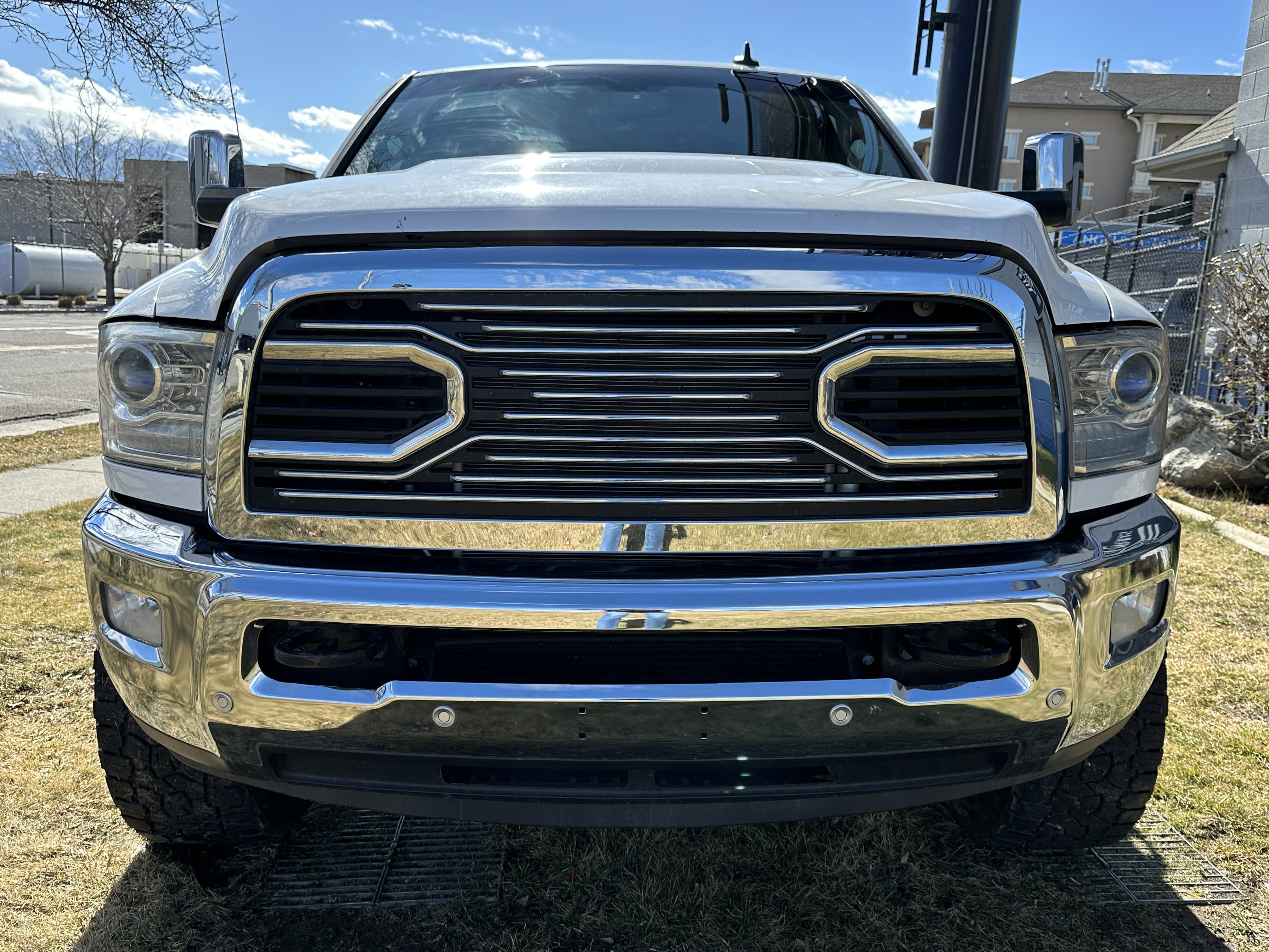 Used 2017 RAM 3500 Laramie Longhorn w/ Convenience Group image 19