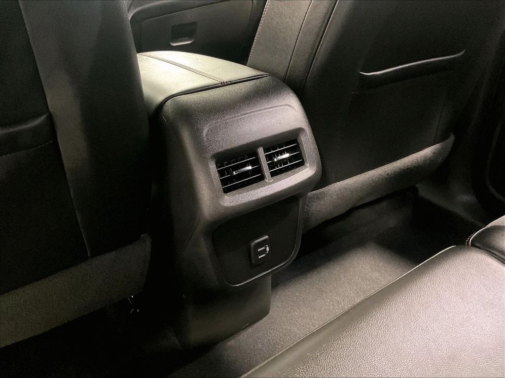 Used 2023 Chevrolet Equinox RS AWD/4WD image 28