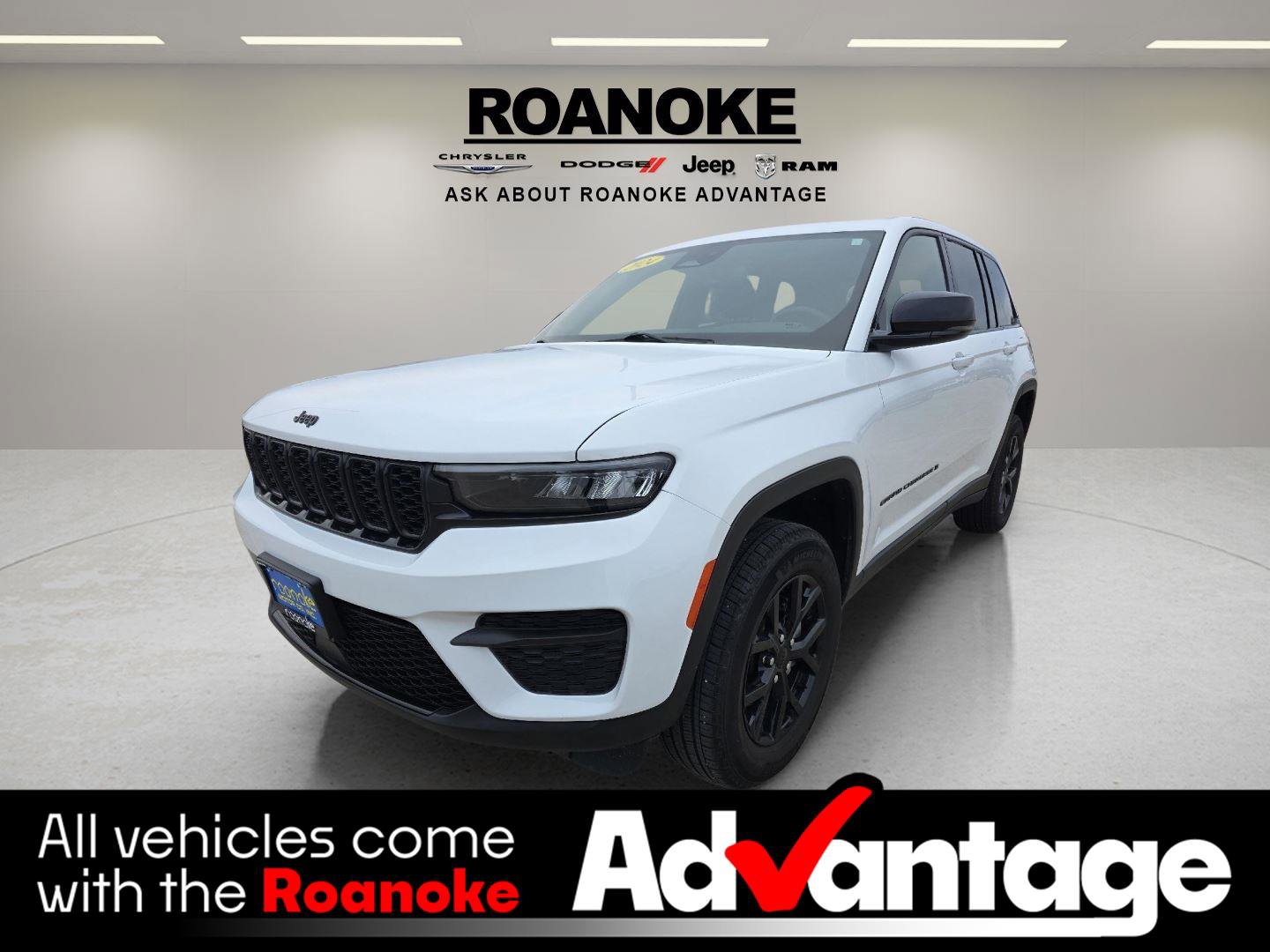 Used 2024 Jeep Grand Cherokee Altitude