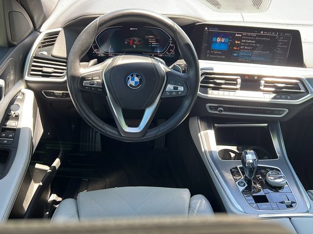 Used 2023 BMW X5 xDrive45e w/ Executive Package AWD/4WD image 15