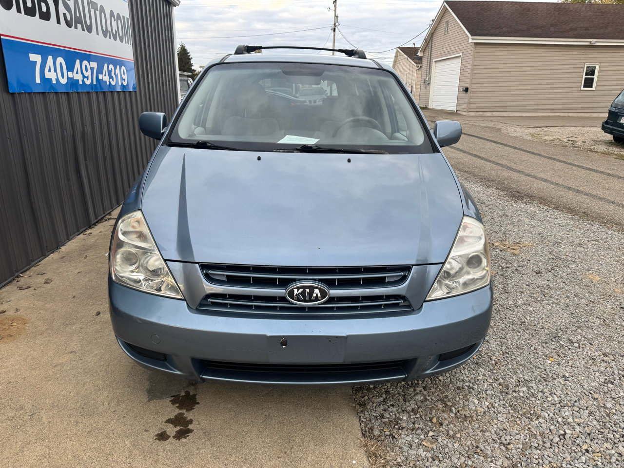 Used 2008 Kia Sedona LX image 2