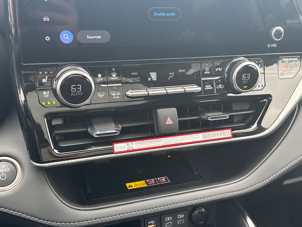 New 2026 Toyota Highlander Platinum image 29