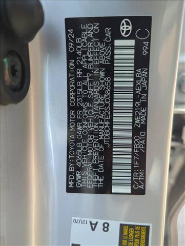 Used 2025 Toyota Corolla LE FWD image 25
