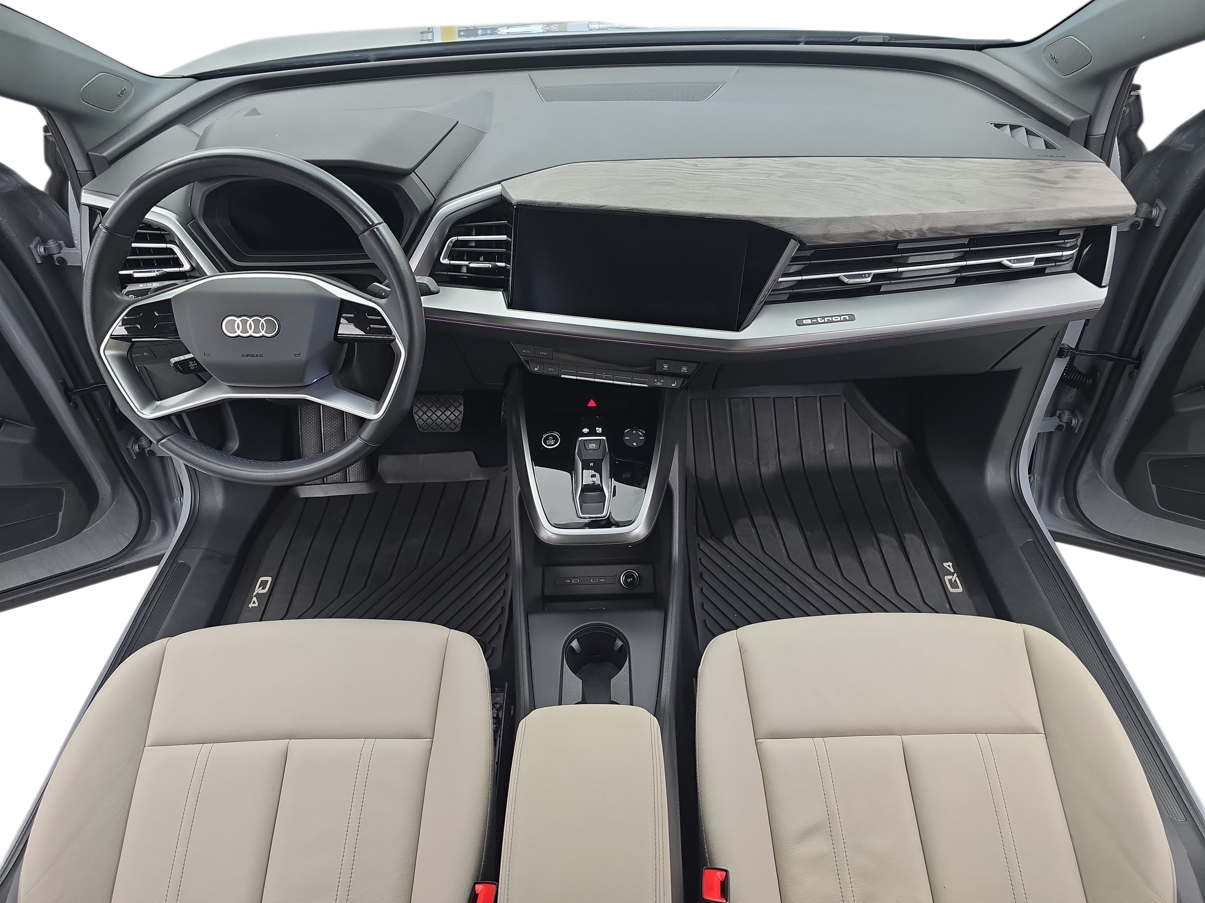 Used 2023 Audi Q4 e-tron Premium Plus w/ Premium Plus AWD/4WD image 9