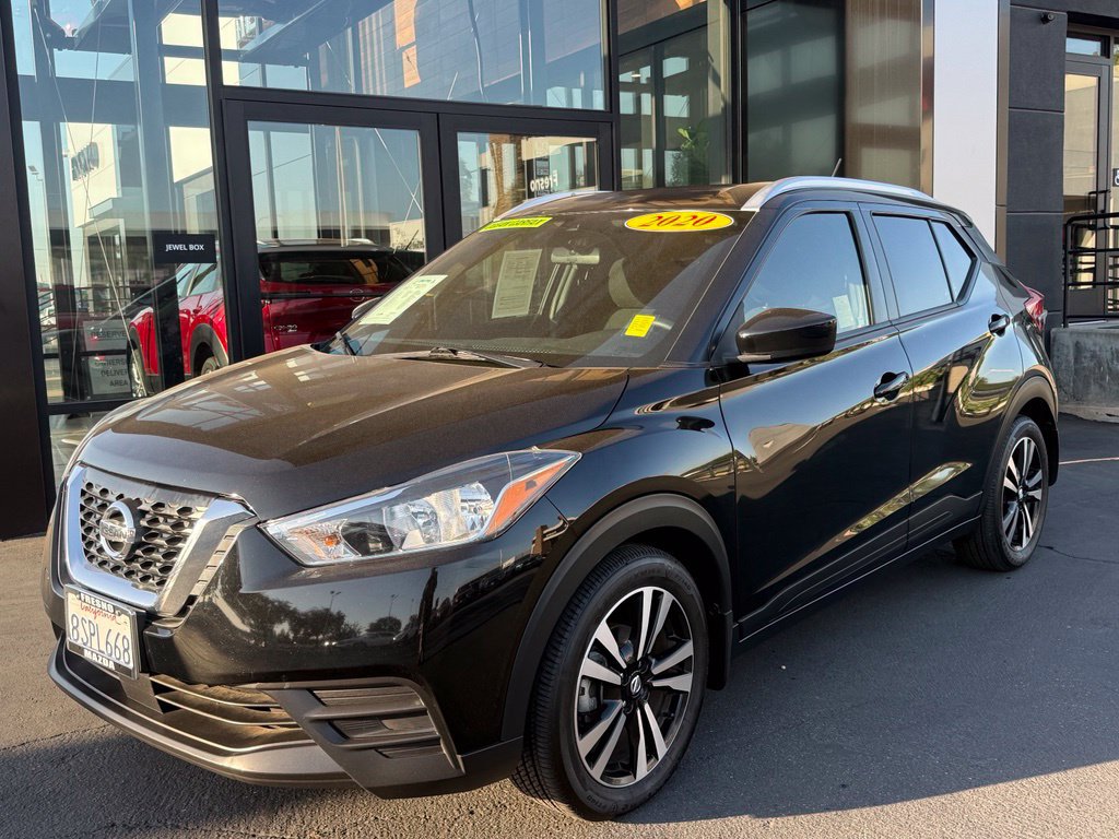 Used 2020 Nissan Kicks SV FWD image 3
