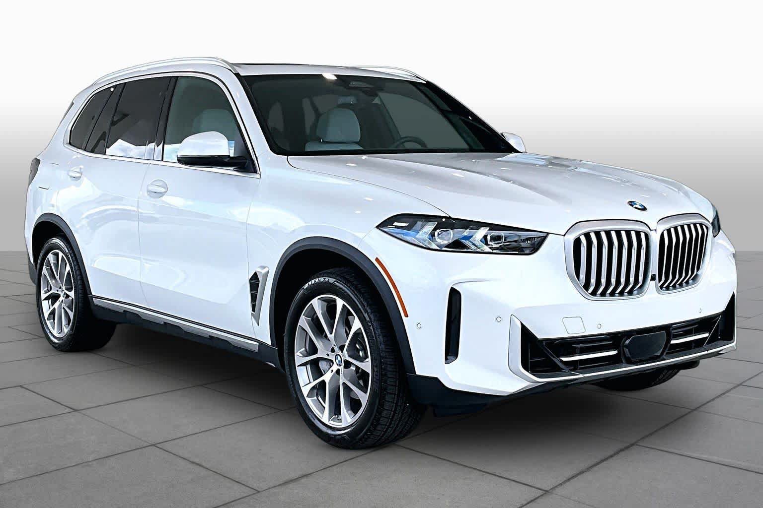 Used 2026 BMW X5 sDrive40i RWD image 2