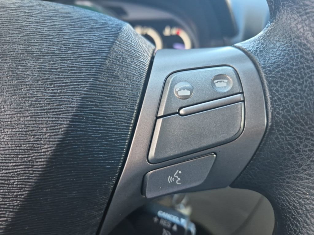 Used 2012 Toyota Venza LE image 17