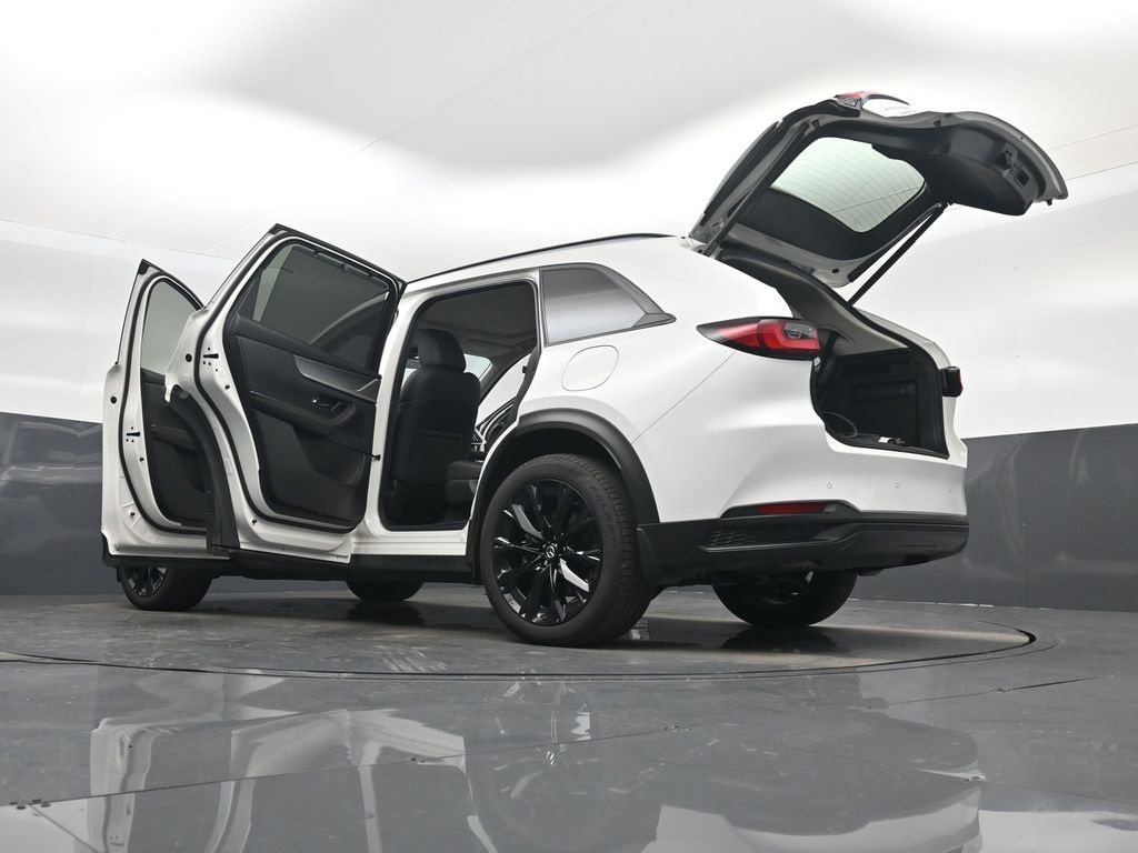 Certified 2025 MAZDA CX-90 Plug-In Hybrid w/Premium Sport image 34