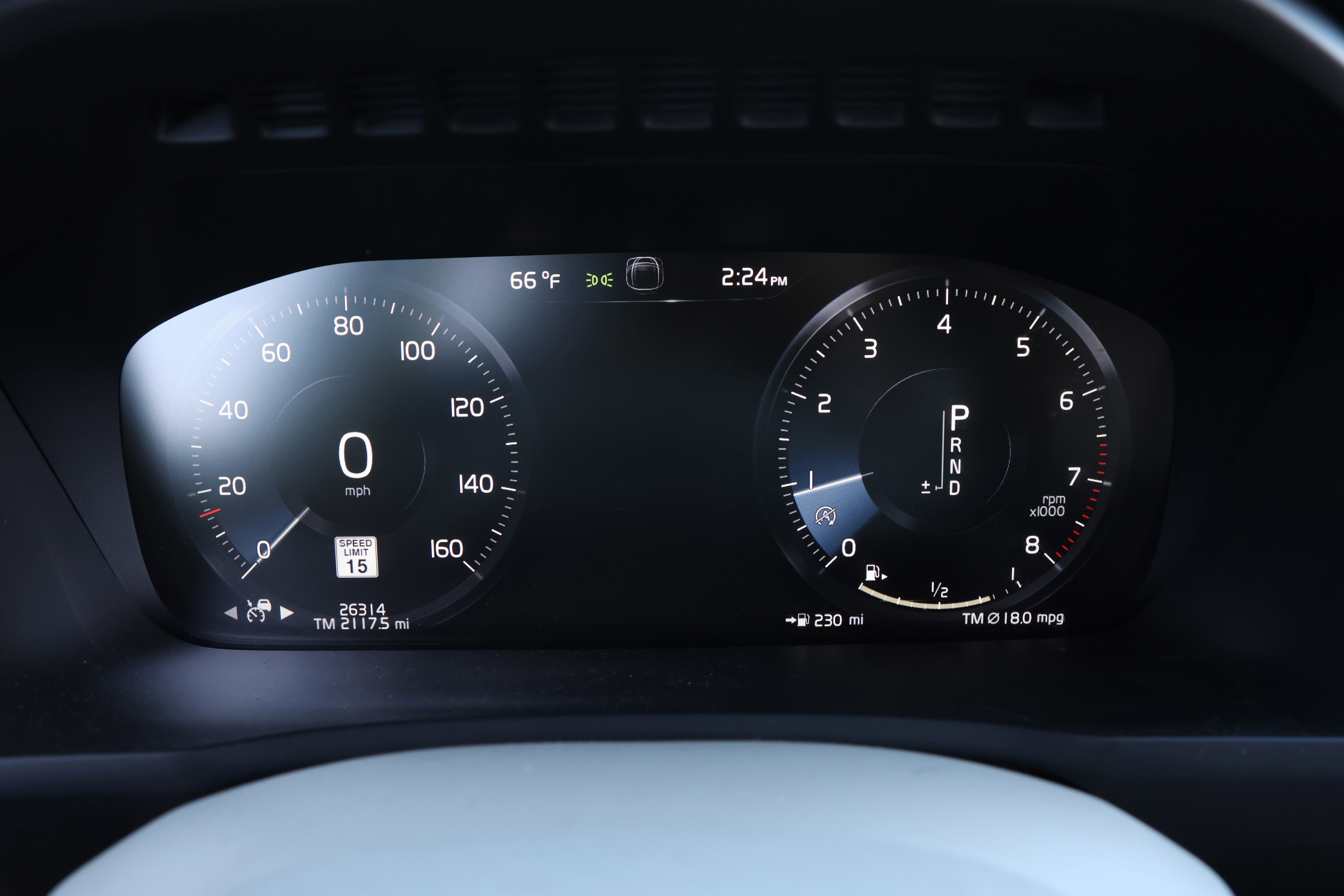 Used 2022 Volvo XC90 T6 Momentum w/ Advanced Package image 19