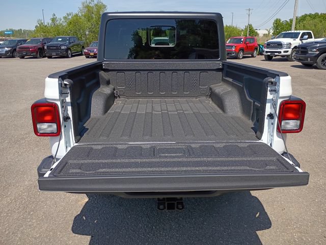 New 2026 Jeep Gladiator Sport AWD/4WD image 18