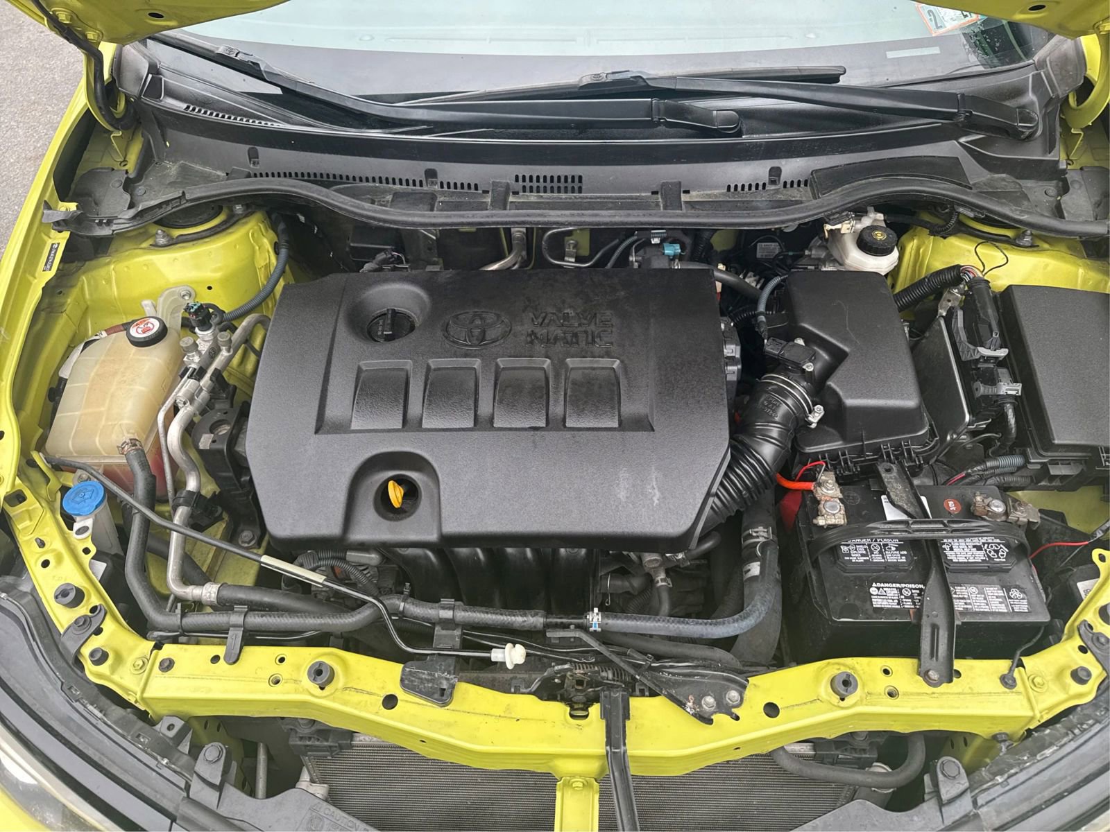 Used 2017 Toyota Corolla iM FWD image 11