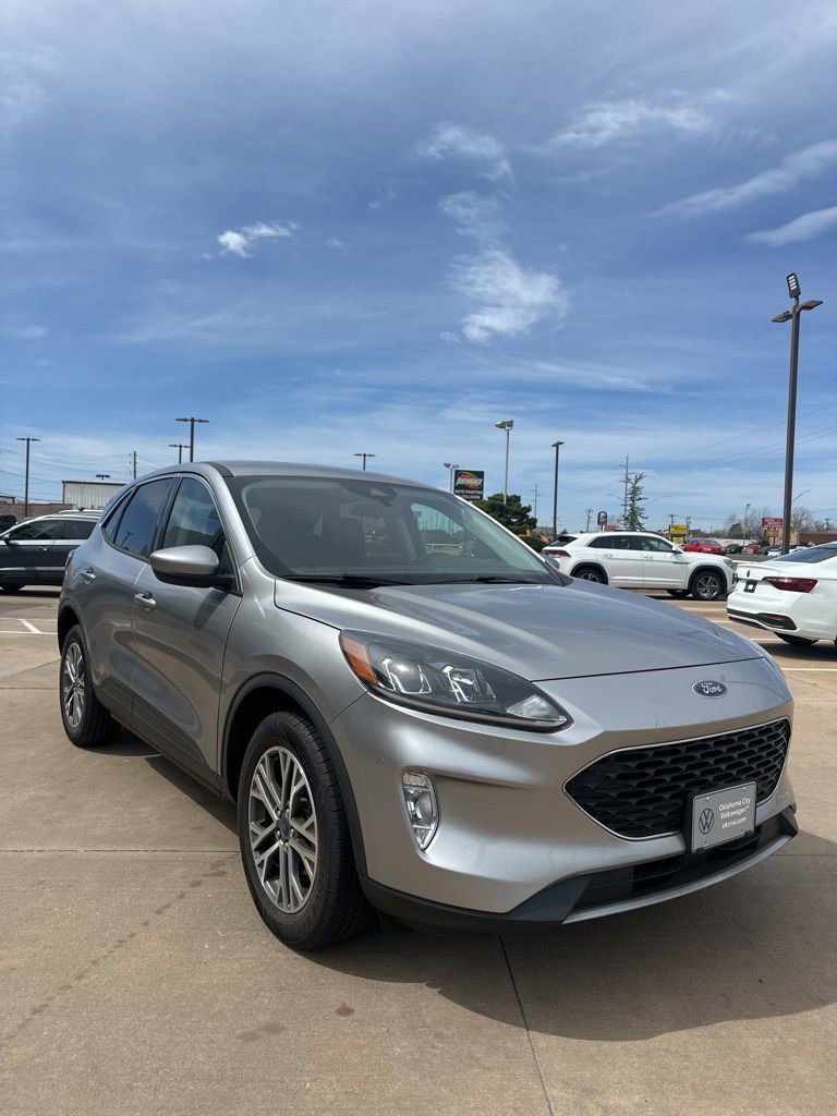 Used 2022 Ford Escape SEL image 3