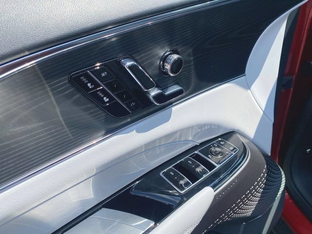 Used 2024 Cadillac Lyriq Luxury RWD image 23