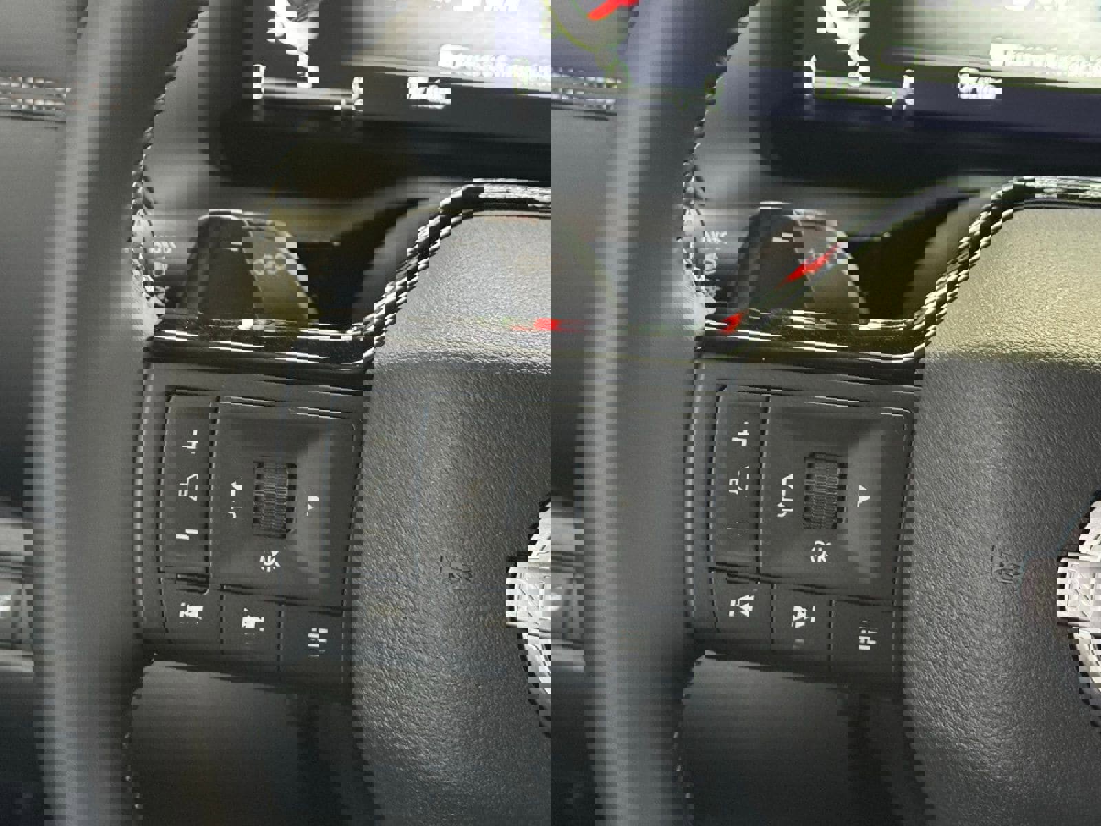 New 2026 Nissan Pathfinder Platinum image 23