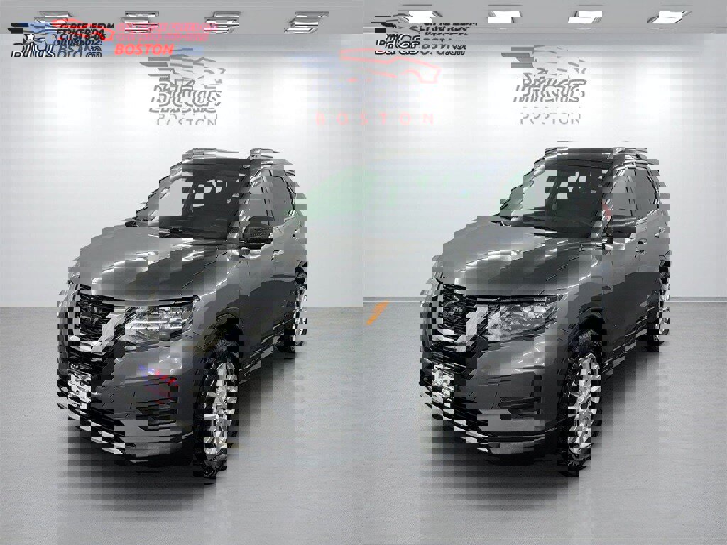 Used 2018 Nissan Rogue SV w/ Sun & Sound Touring Package video 1