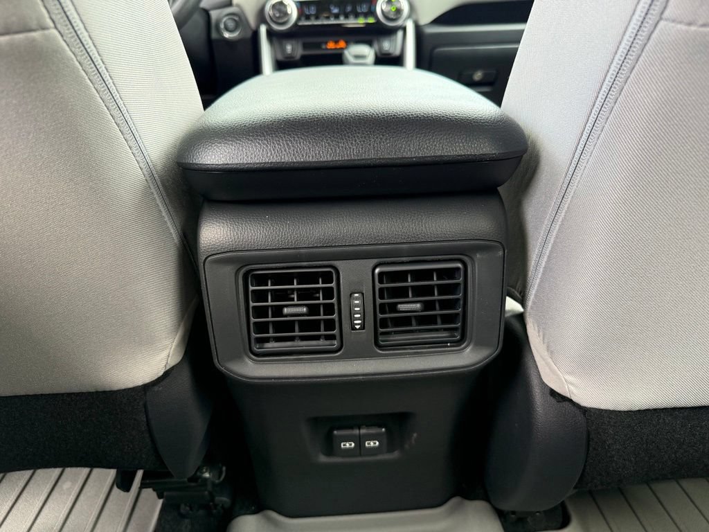 Certified 2025 Toyota RAV4 XLE AWD/4WD image 32